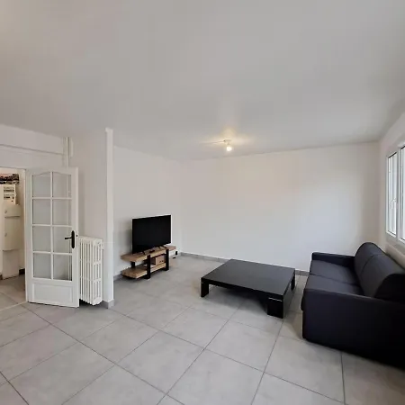 Sofia - Grand Convivial Reims